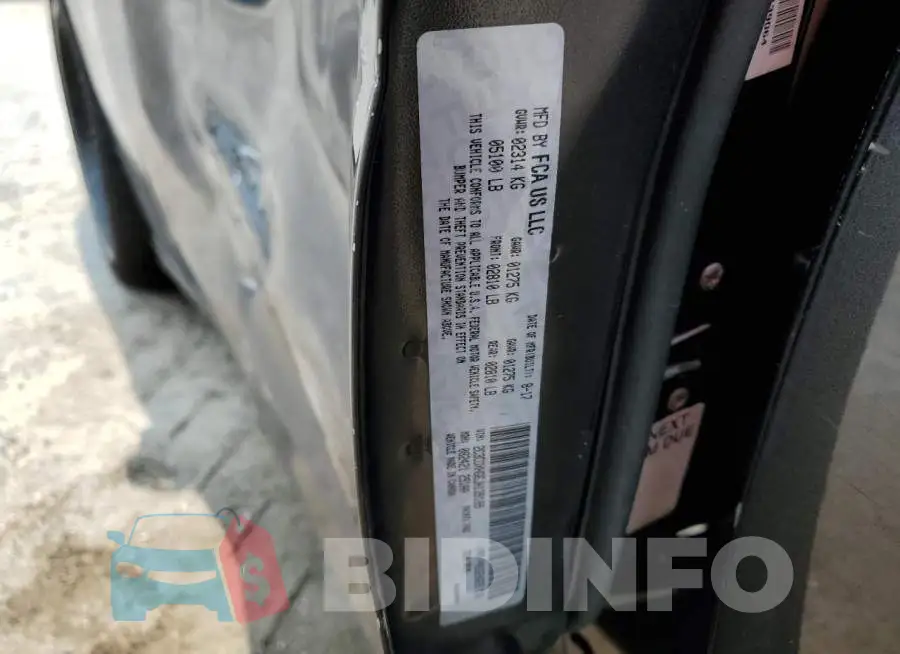 2C3CDXHG6JH139109 Photo# 12