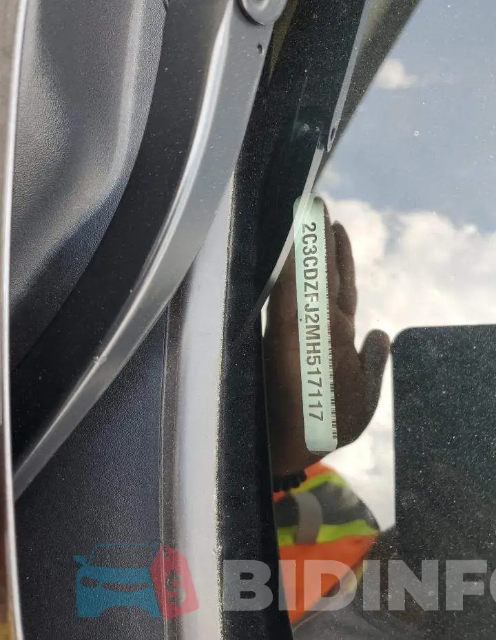 2C3CDZFJ2MH517117 Photo# 12