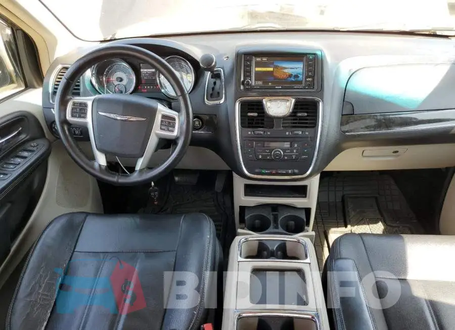 2C4RC1BG4GR113206 Photo# 8