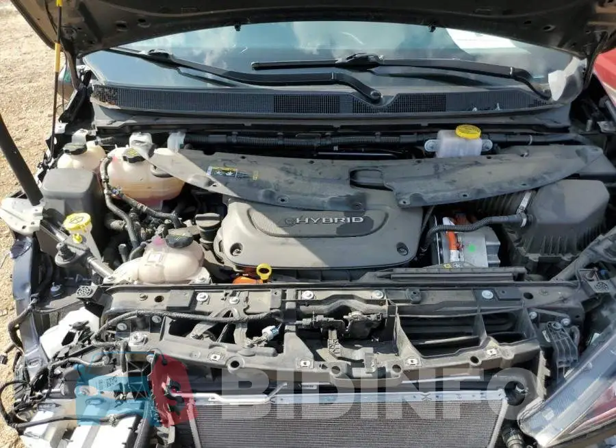 2C4RC1N70LR243103 Photo# 12