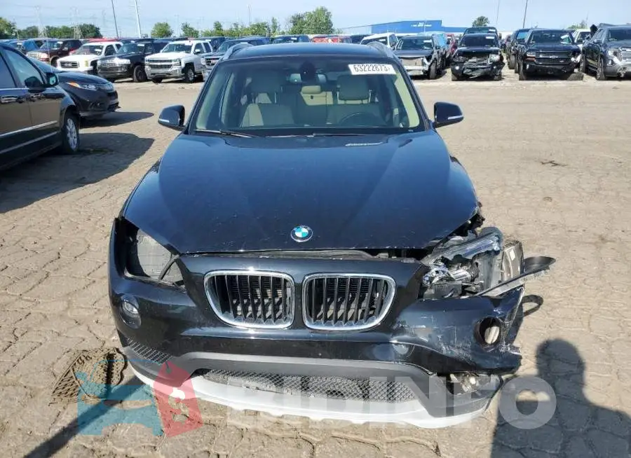 WBAVM1C52FV317455 Photo# 5