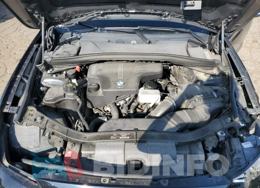 WBAVM1C52FV317455 Photo# 11
