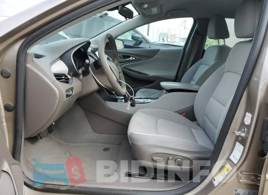 1G1ZD5ST9NF111871 Photo# 7