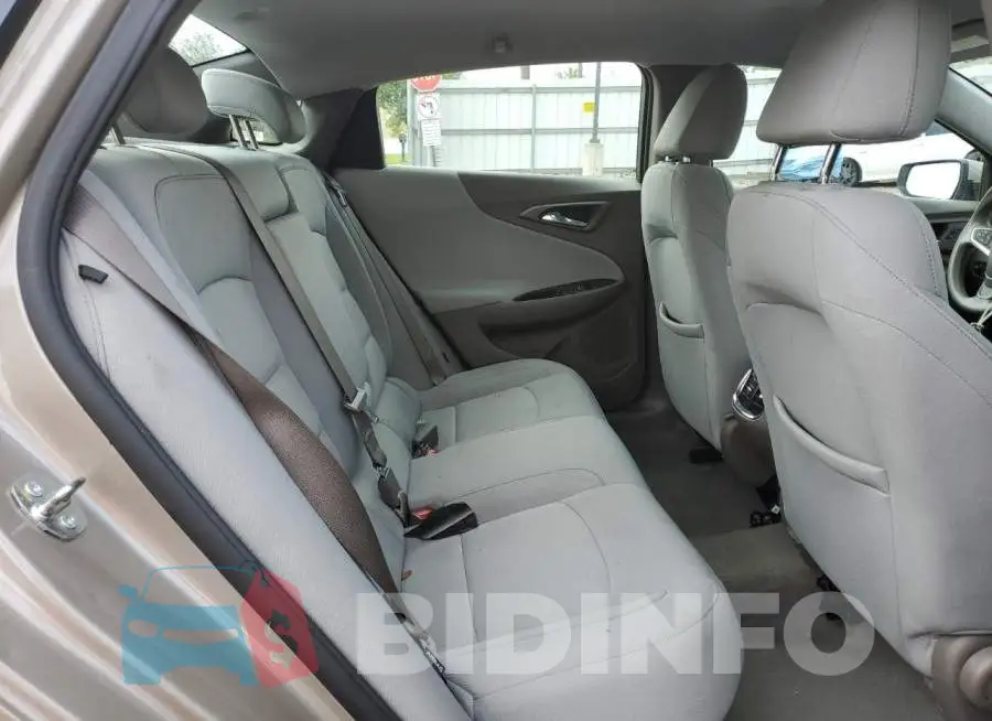 1G1ZD5ST9NF111871 Photo# 10