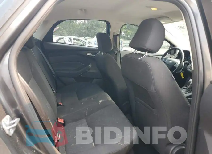 1FADP3F20HL253181 Photo# 10