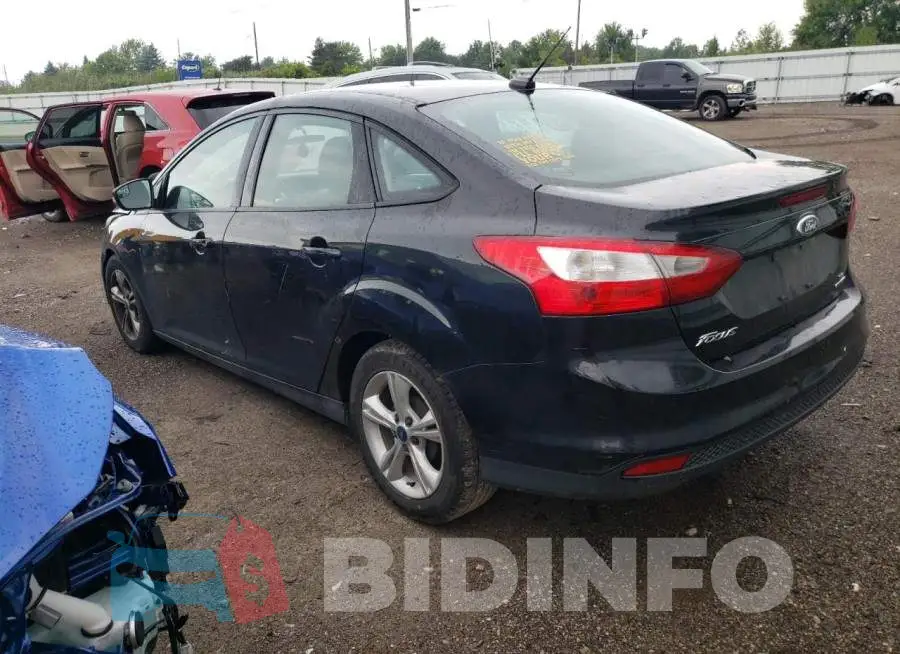 1FADP3F22EL428557 Photo# 2