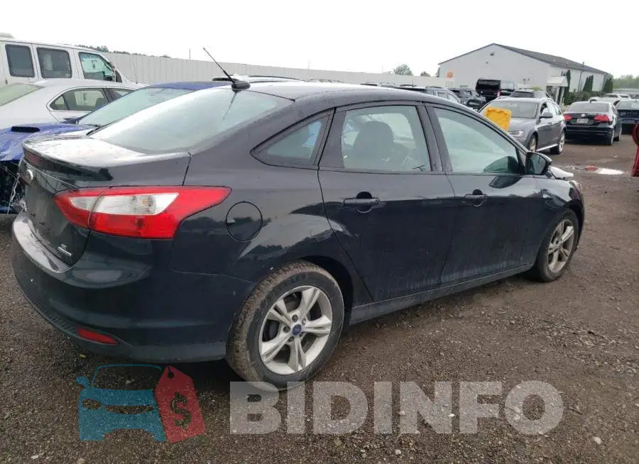1FADP3F22EL428557 Photo# 3