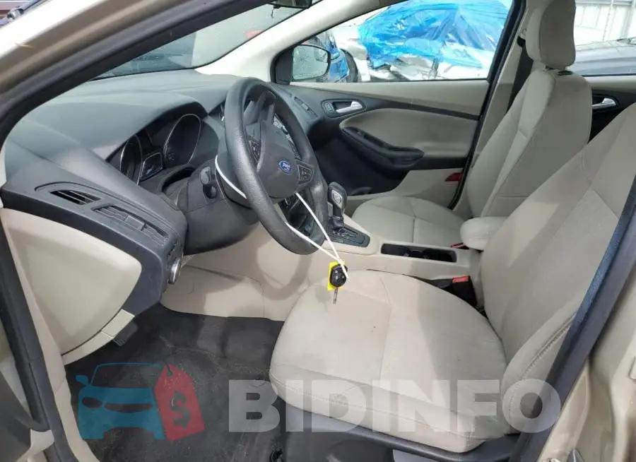 1FADP3F26JL240800 Photo# 7