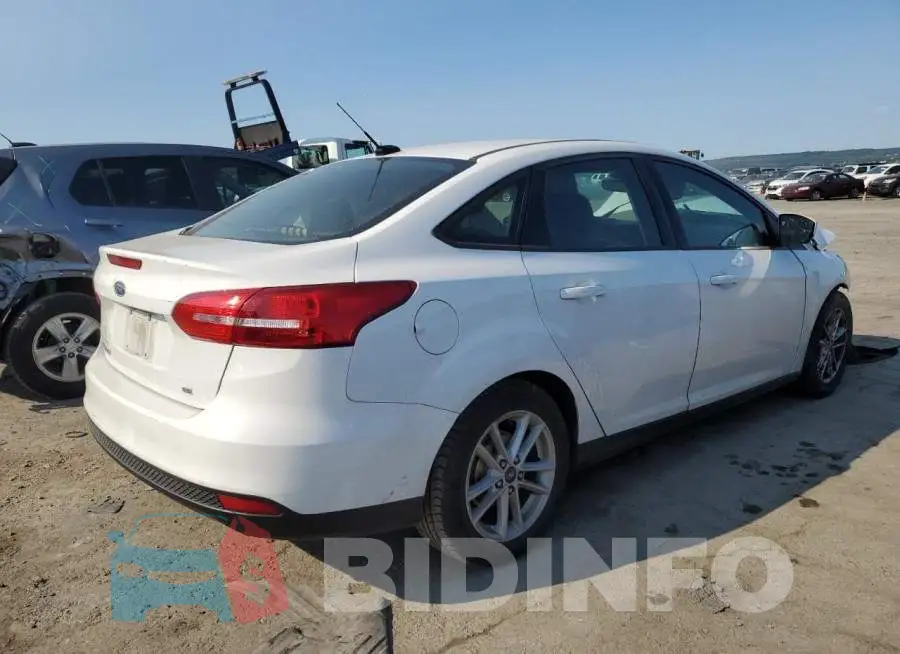 1FADP3F28JL250258 Photo# 3