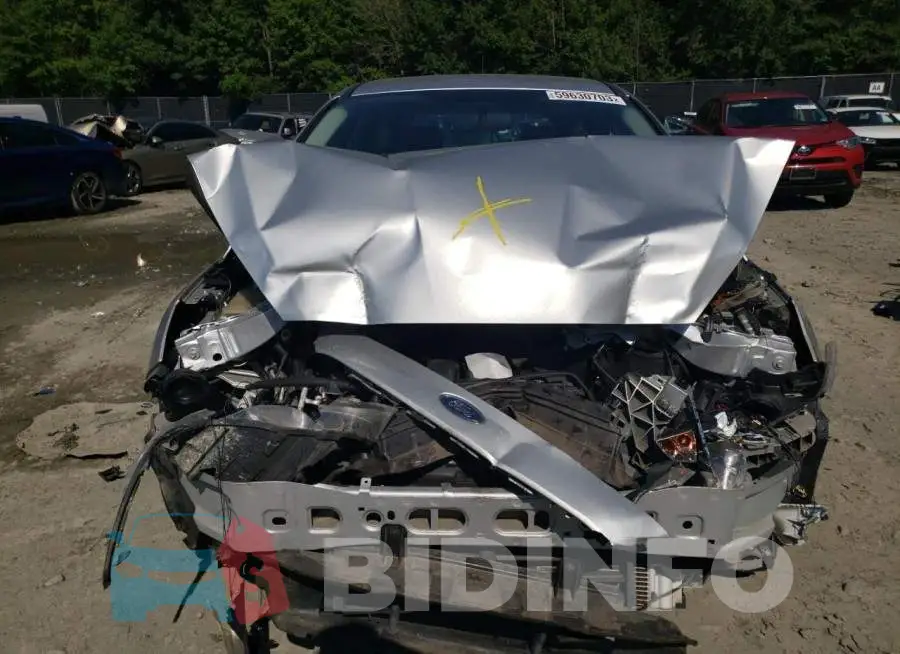 1FADP3K22GL382818 Photo# 5