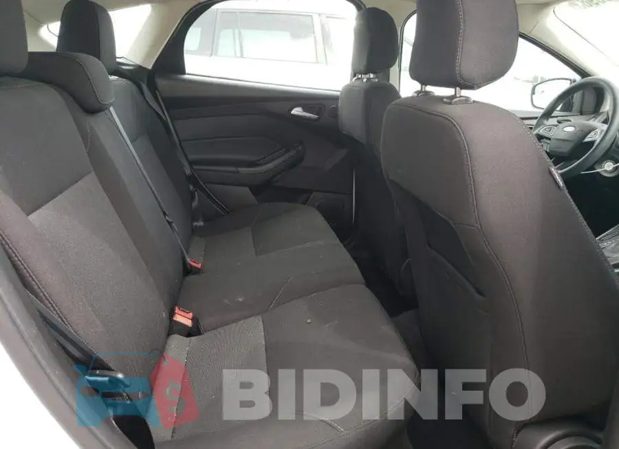 1FADP3M20JL254033 Photo# 11