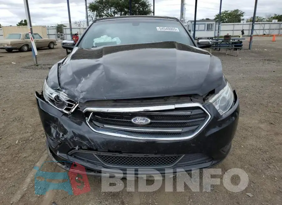 1FAHP2F85GG105065 Photo# 5