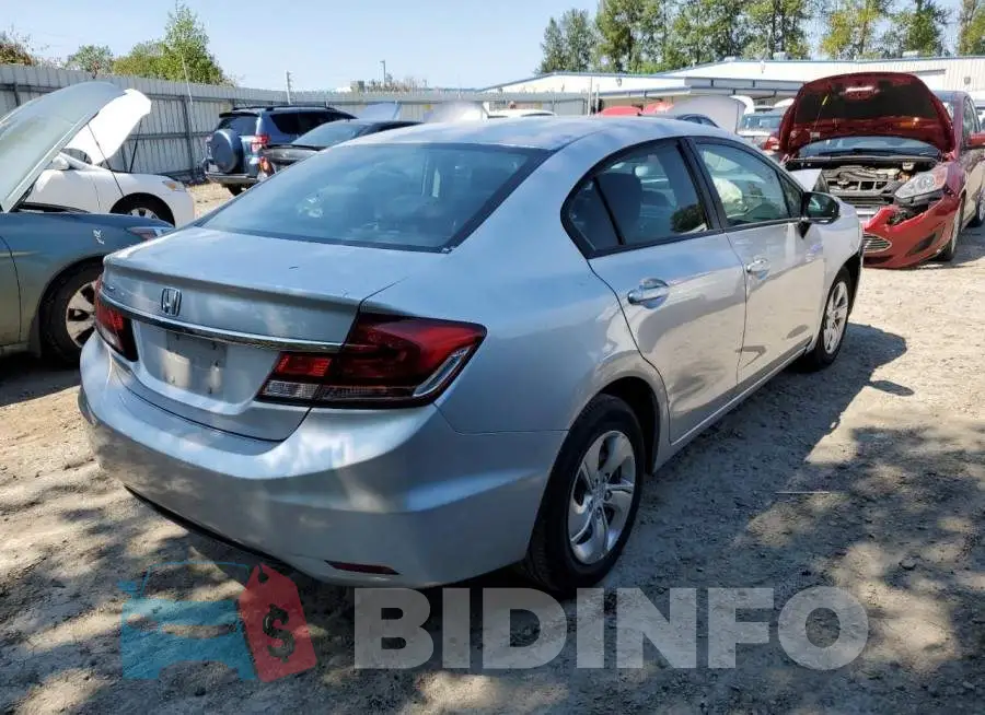 19XFB2F59FE282447 Photo# 3