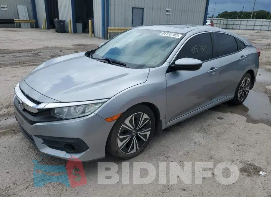 19XFC1F35HE013645 Photo# 1