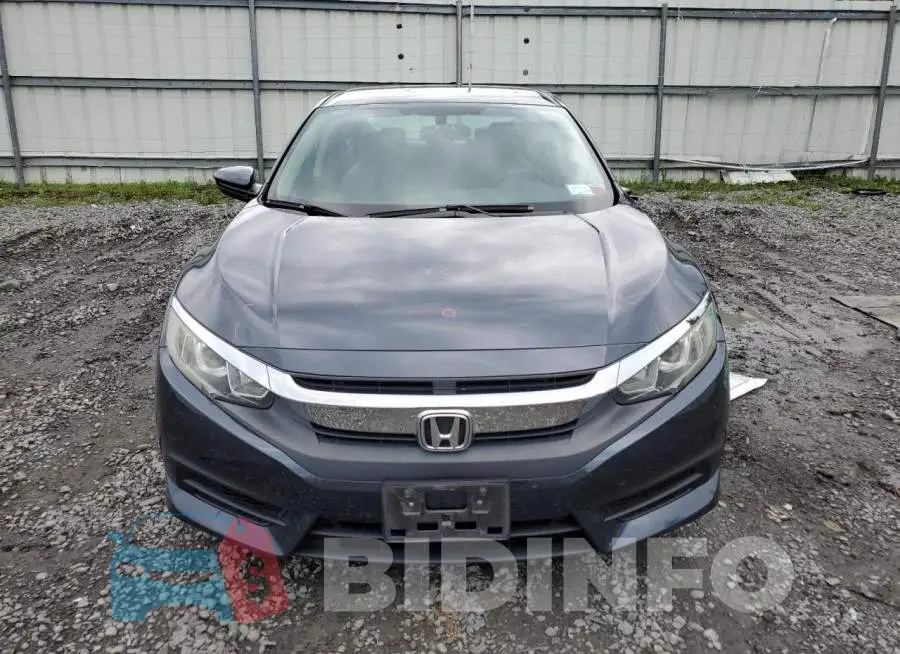 19XFC2F56GE213682 Photo# 5