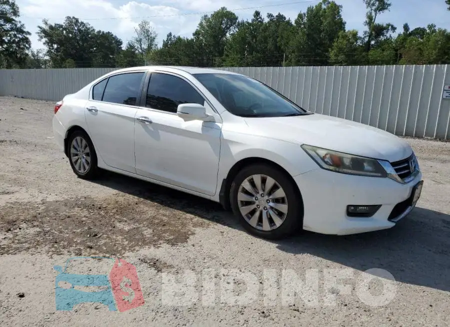 1HGCR2F86FA275937 Photo# 4
