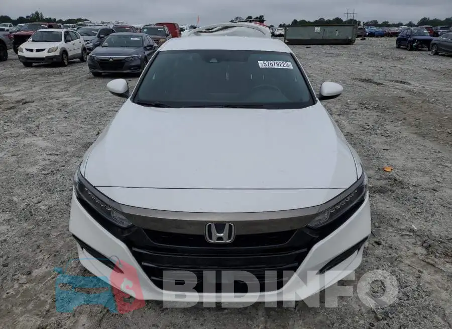 1HGCV1F33KA172687 Photo# 5