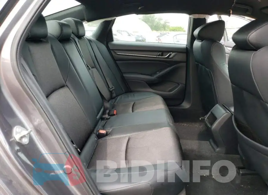 1HGCV1F37JA161819 Photo# 10