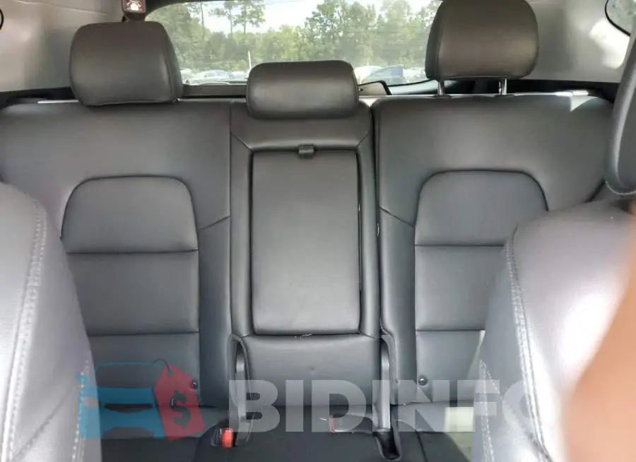 KM8J33A2XJU646892 Photo# 10