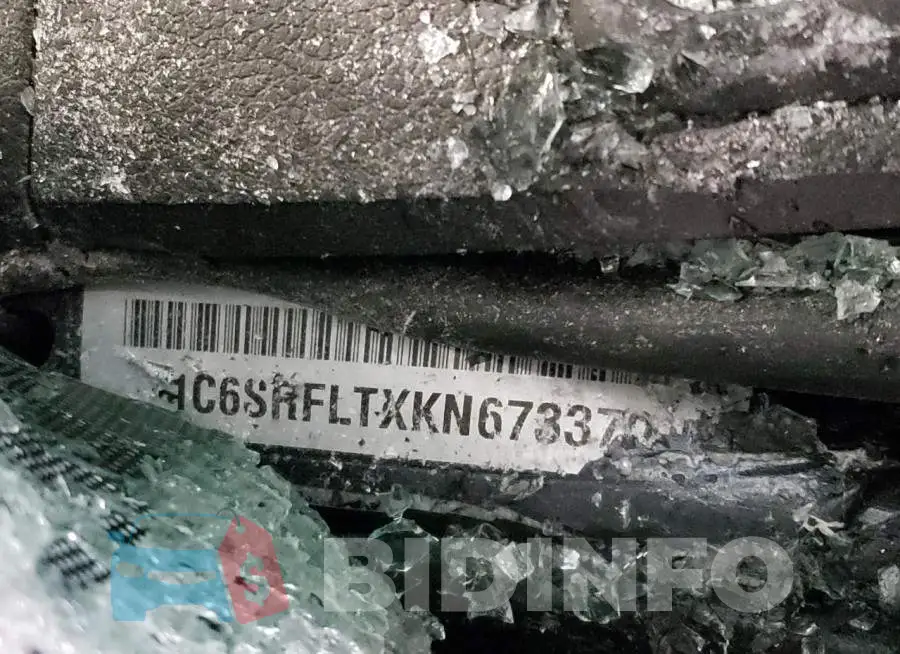 1C6SRFLTXKN673379 Photo# 12
