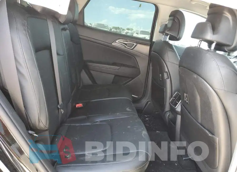 5XYK33AF2PG078126 Photo# 11