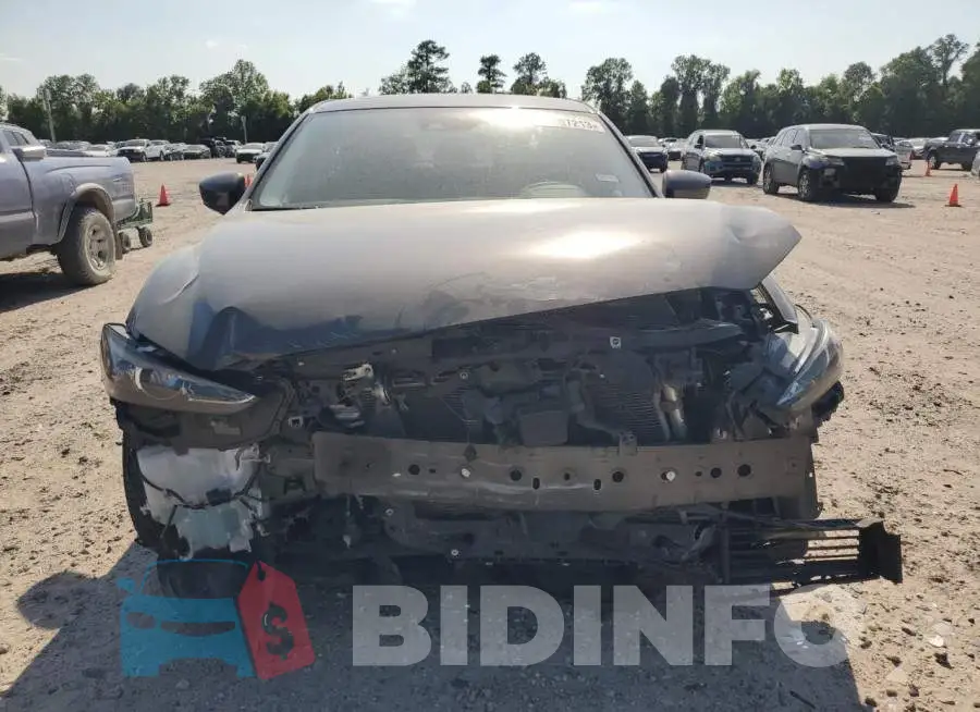 JM1GL1VMXJ1323832 Photo# 5