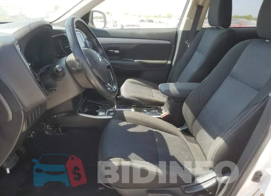 JA4AD3A39JZ054407 Photo# 7