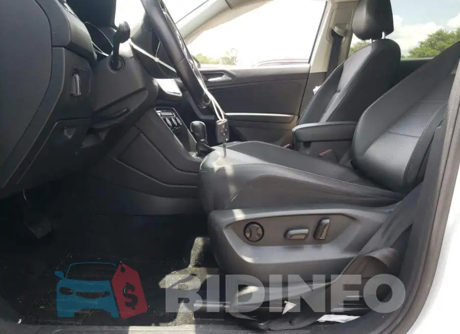 3VV3B7AX8KM071072 Photo# 7