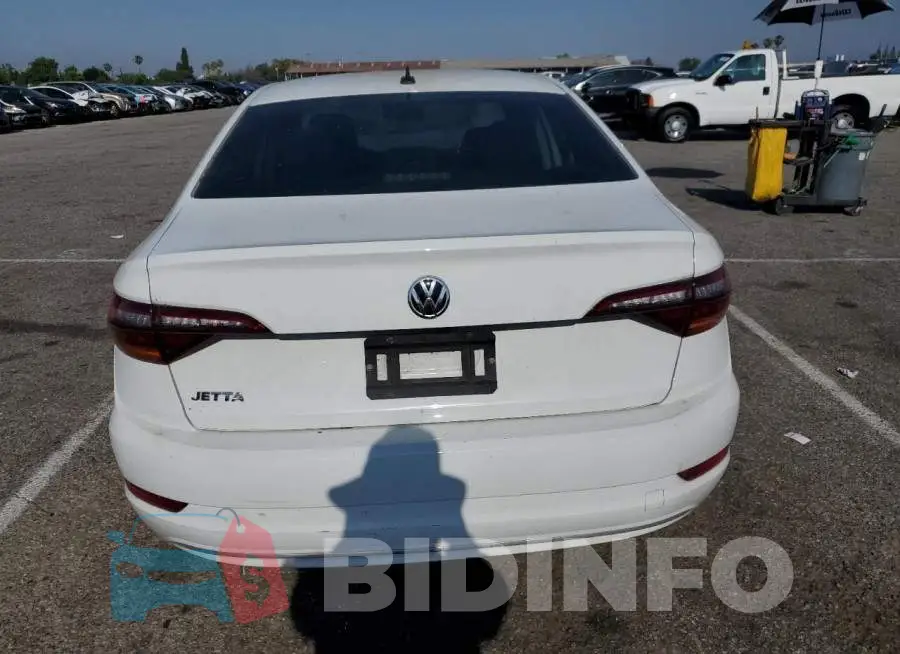 3VWCB7BU0KM185888 Photo# 6