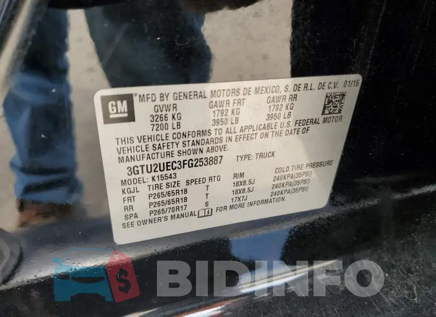 3GTU2UEC3FG253887 Photo# 12