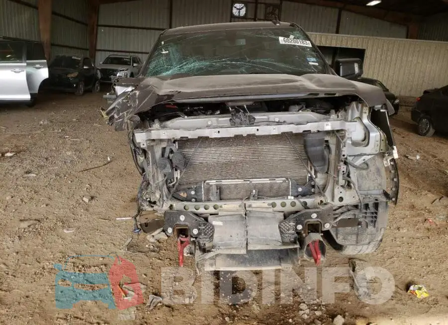 3GTU9EET5MG363256 Photo# 5