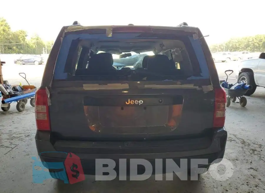 1C4NJPBB3HD203530 Photo# 6