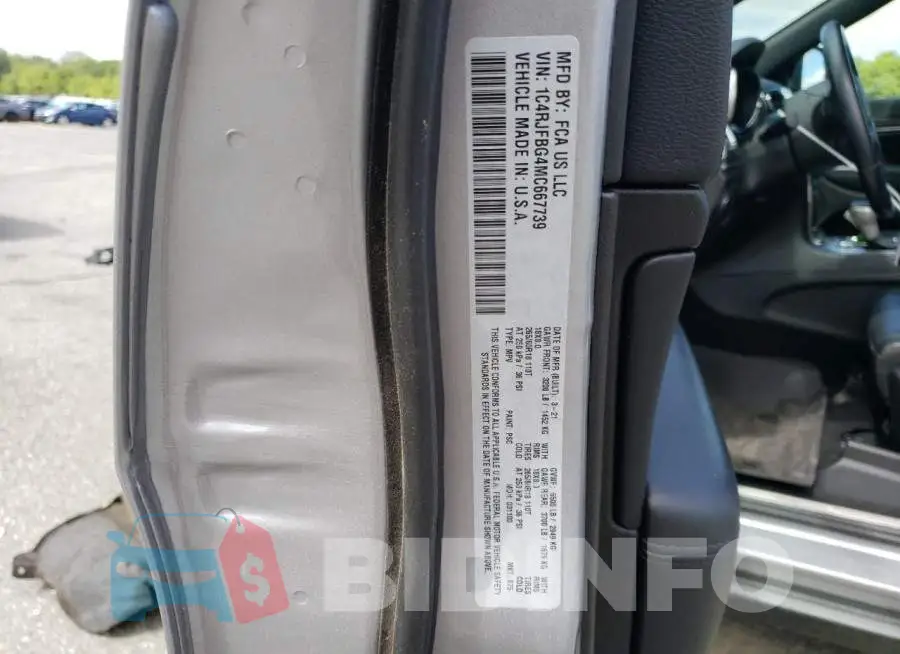 1C4RJFBG4MC667739 Photo# 13