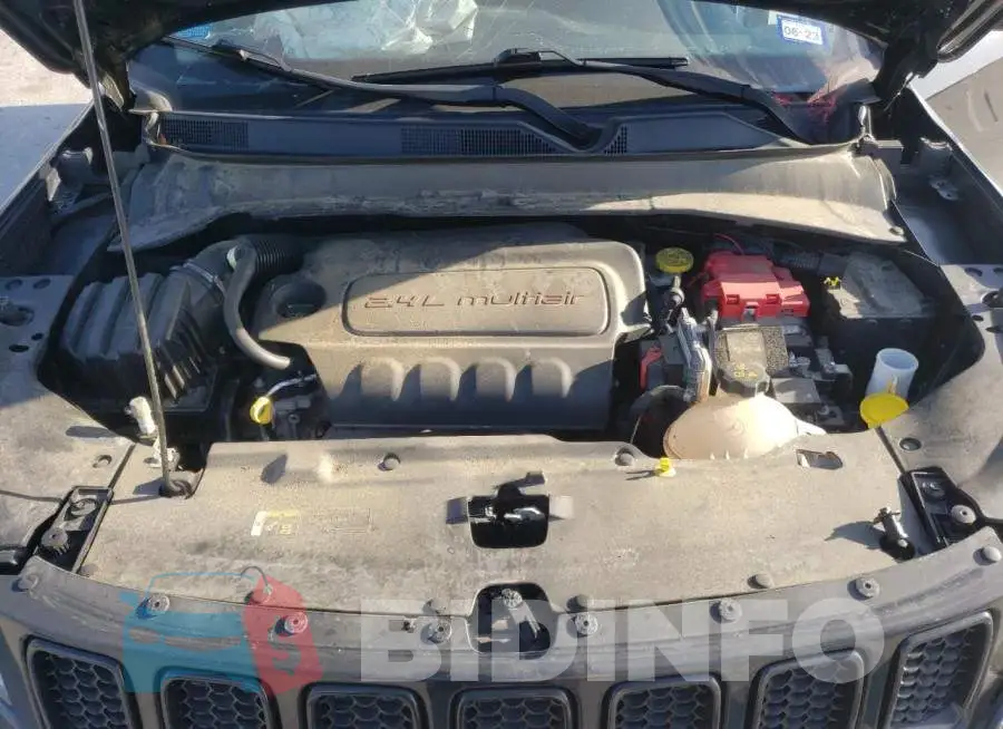 3C4NJDAB9LT234400 Photo# 12