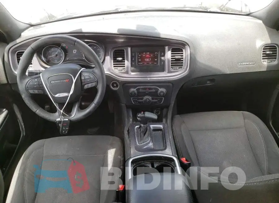 2C3CDXBG8FH806150 Photo# 8
