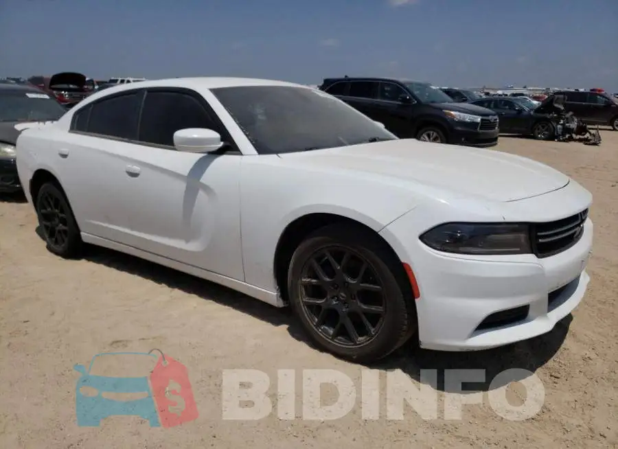 2C3CDXBG8FH847894 Photo# 4