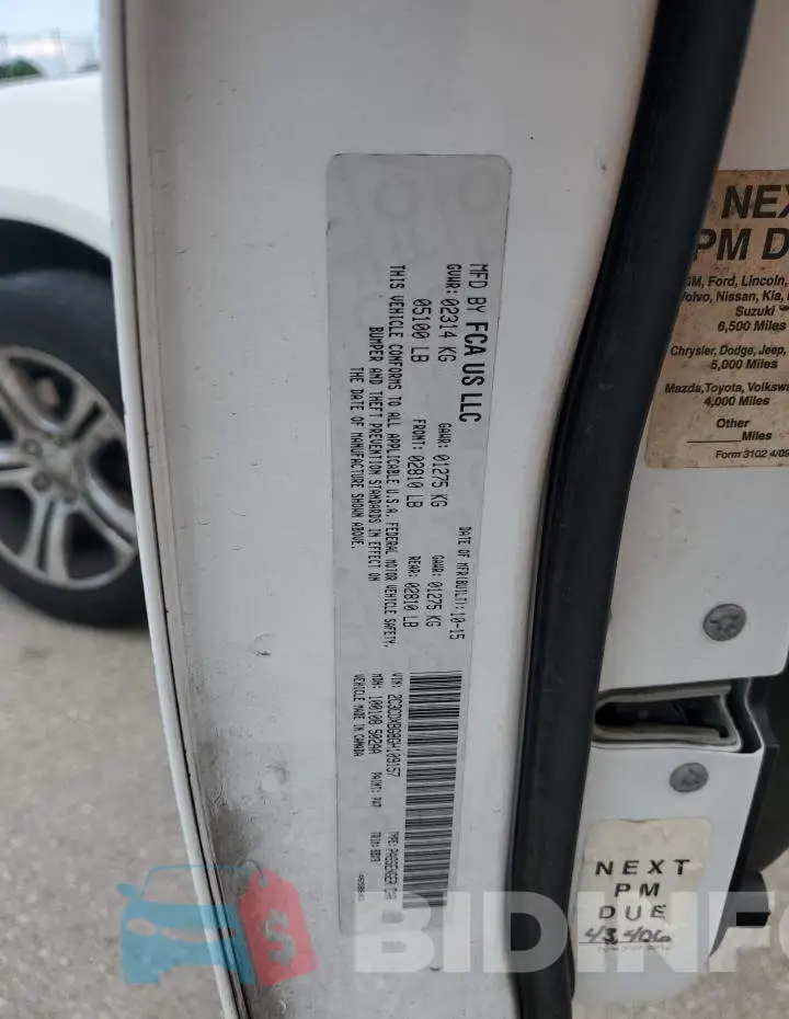 2C3CDXBG8GH109157 Photo# 12