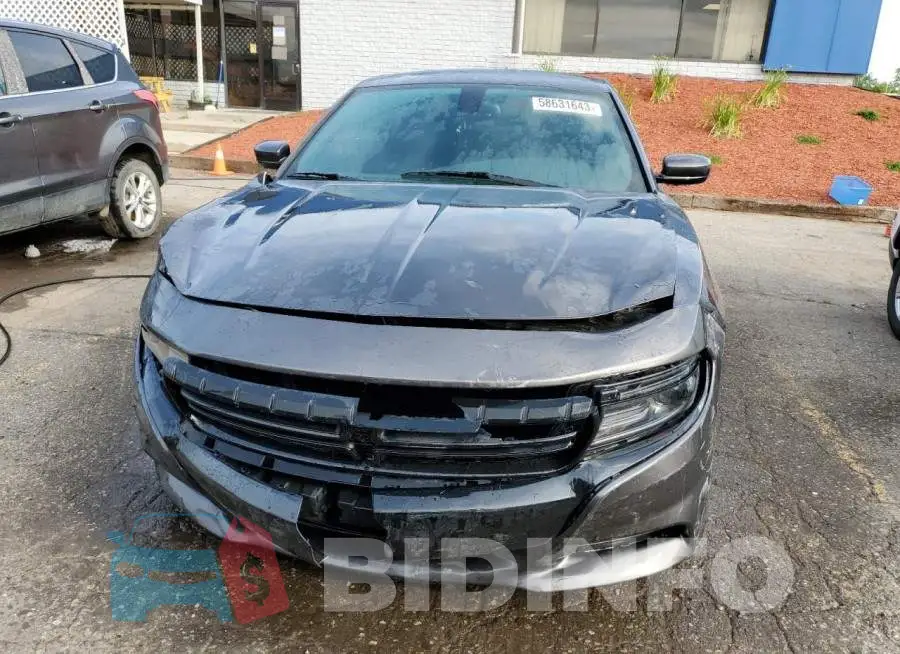 2C3CDXCT4FH901638 Photo# 5