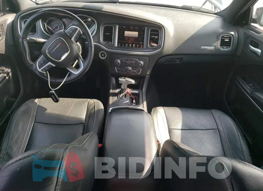 2C3CDXJG9FH898211 Photo# 8