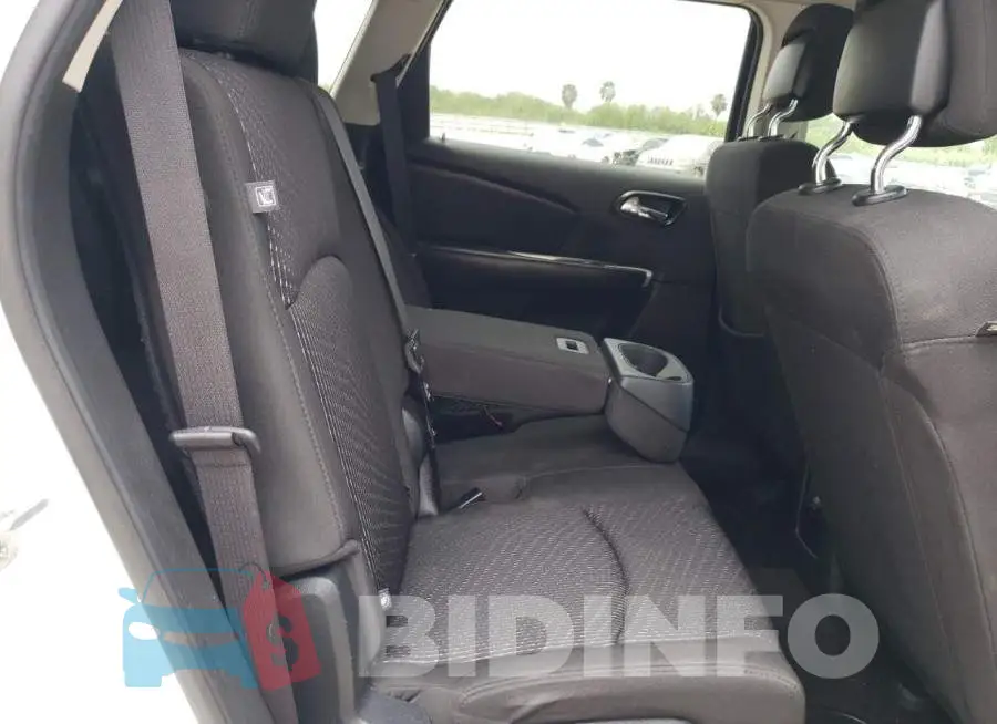 3C4PDCAB2GT148538 Photo# 11