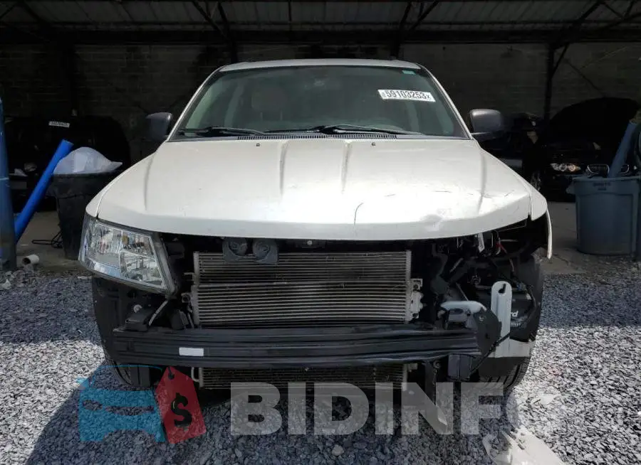 3C4PDCAB3GT110073 Photo# 5