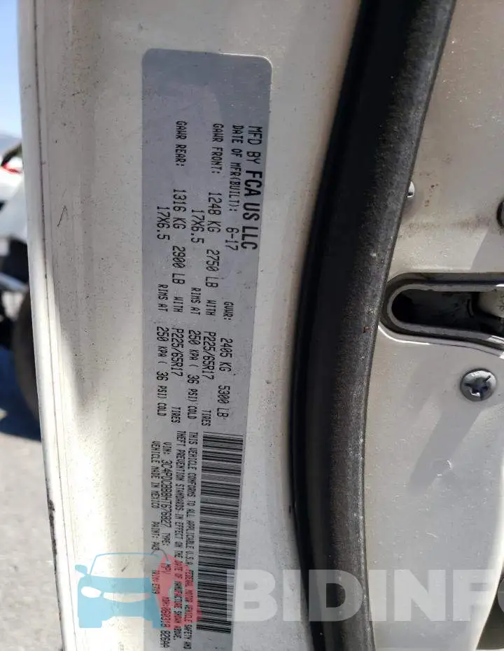 3C4PDCBB8HT676827 Photo# 12