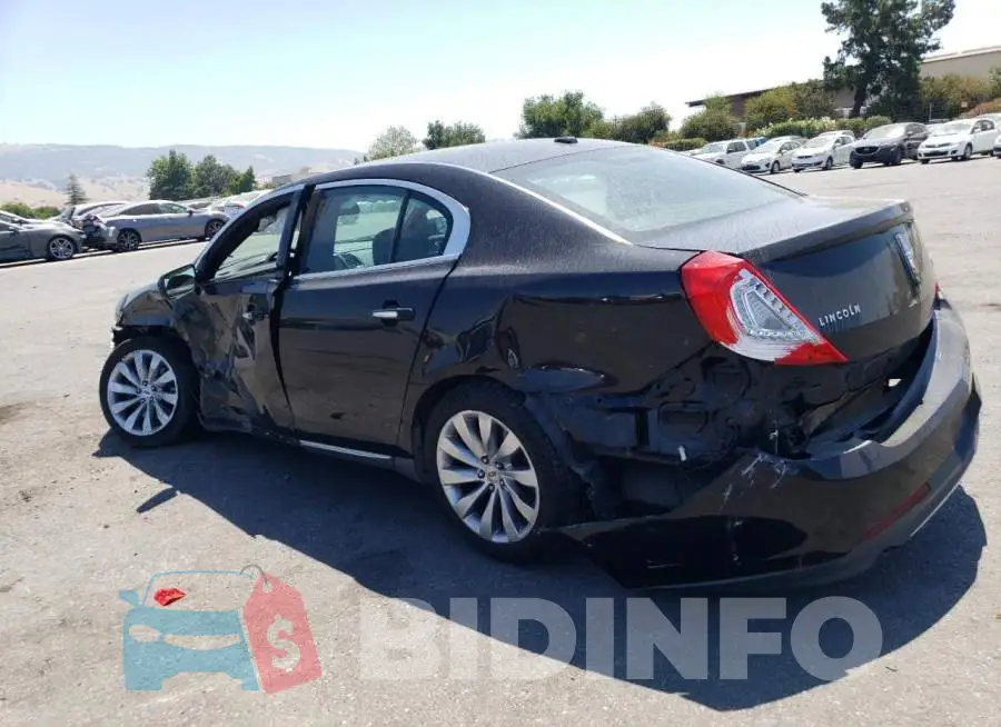 1LNHL9DK2EG608896 Photo# 2