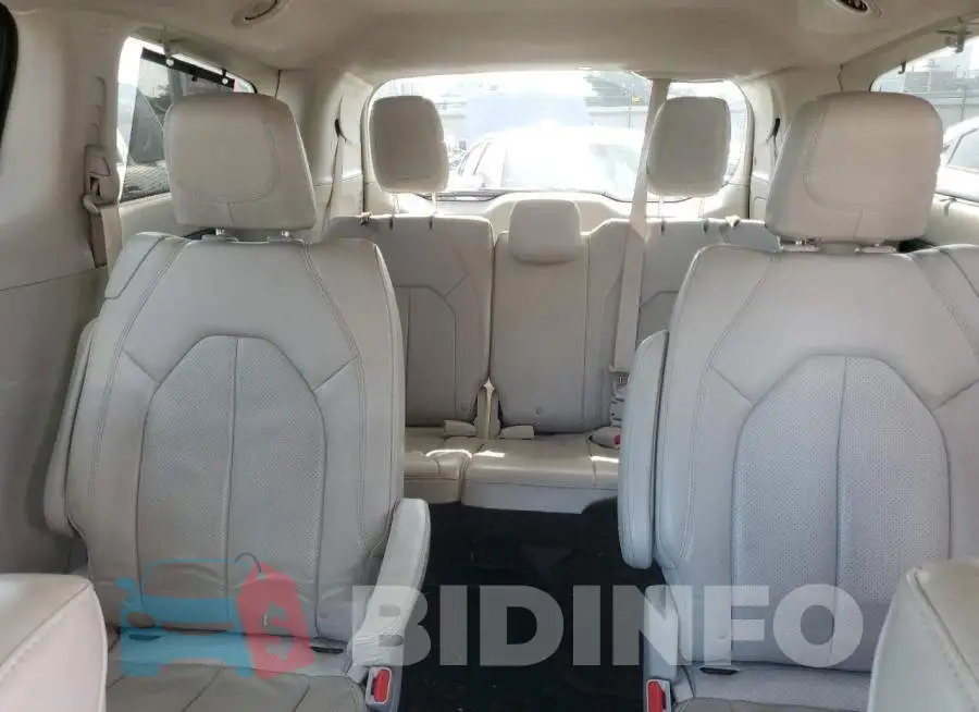 2C4RC1EG3JR107822 Photo# 10
