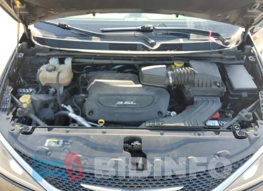 2C4RC1GG0JR149071 Photo# 12