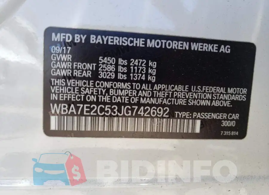 WBA7E2C53JG742692 Photo# 12