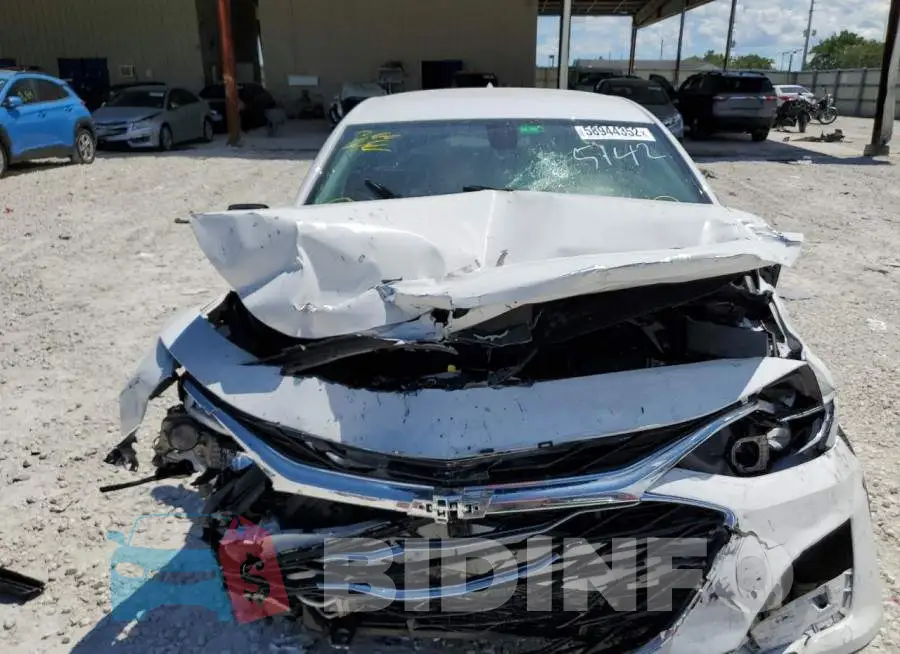1G1ZD5ST9LF045142 Photo# 9