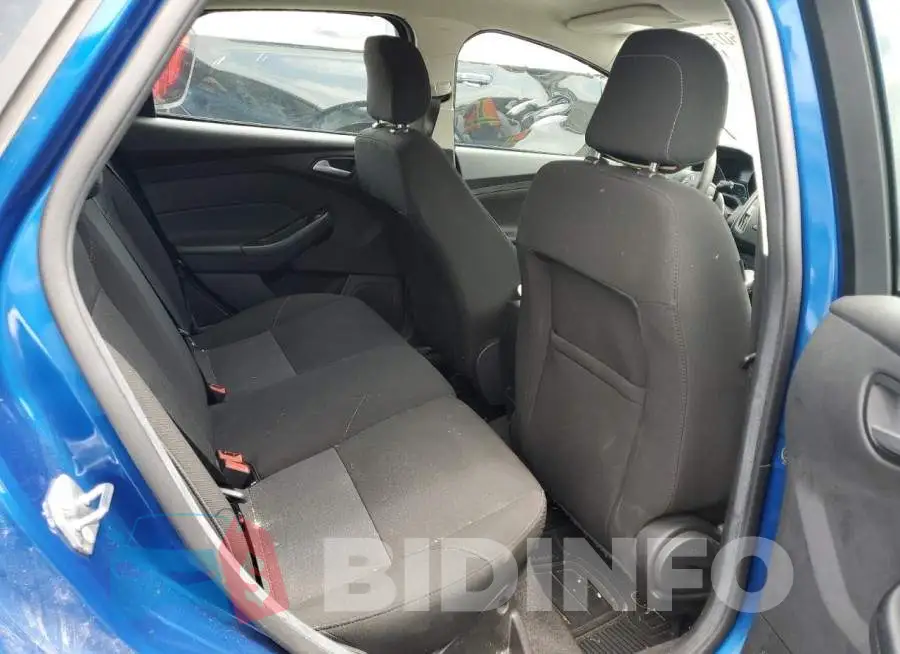 1FADP3K28JL235362 Photo# 10