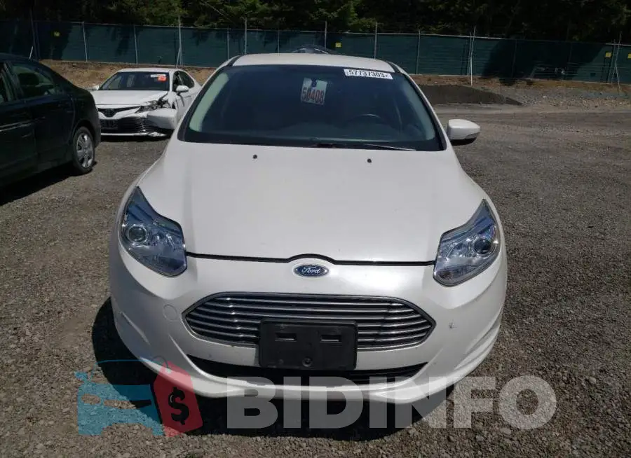 1FADP3R48FL232492 Photo# 5