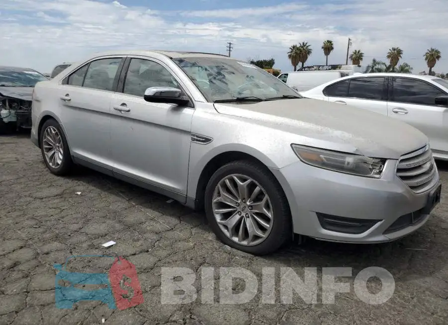 1FAHP2F84HG120805 Photo# 4